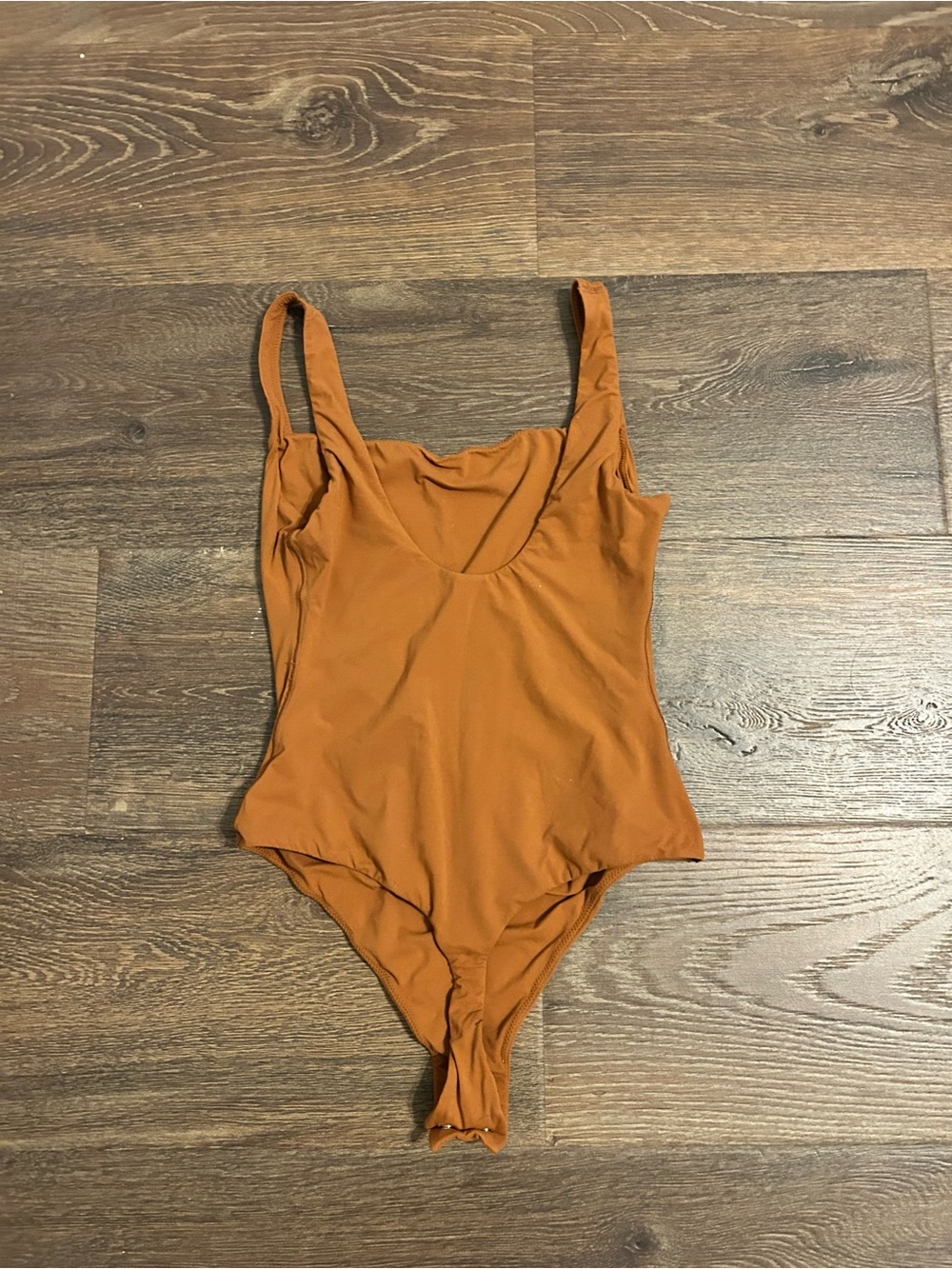 SKIMS Rust/Brown Brown Square Neck Bodysuit - Picture 2 of 4